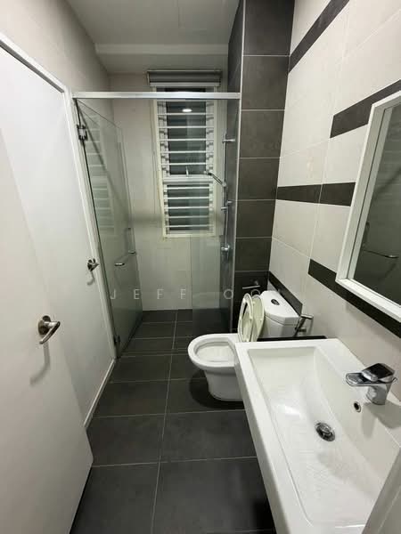 Condominium for Rent at D'Suites Akasia Horizon @ Horizon Hills - Jeff Ooi - Bathroom - PropertyGuru.com.my