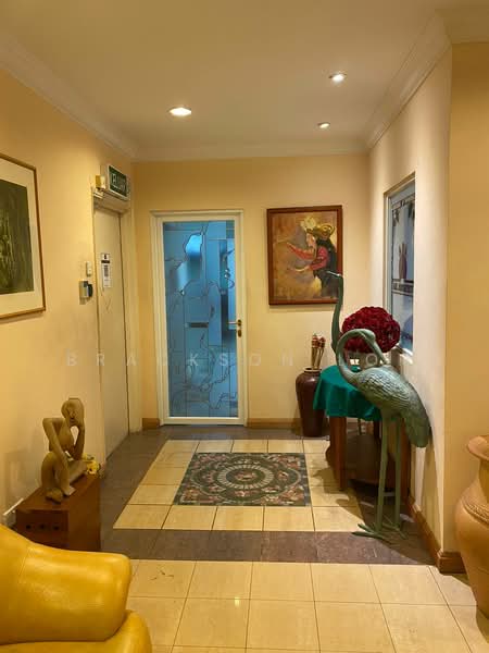 Kedai / Pejabat untuk Dijual di Wangsa Maju (Kuala Lumpur) - Brackson Loh - Entrance - PropertyGuru.com.my