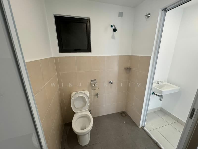Servis Apartment untuk Disewa di Arena Residences - Winjian Lim - Bathroom - PropertyGuru.com.my