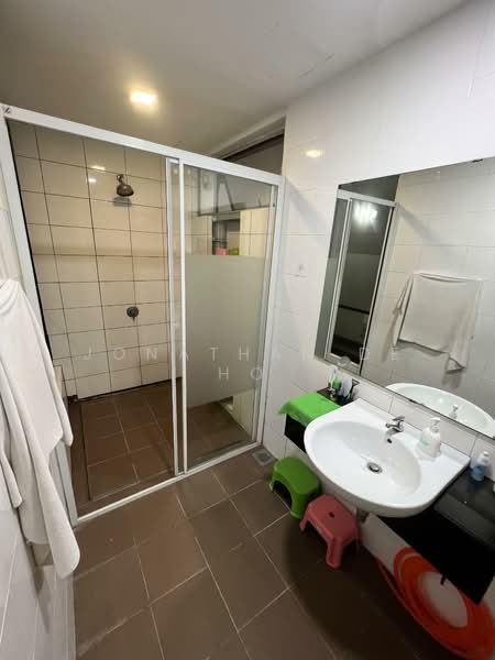 Pangsapuri untuk Dijual di Laman 38, Petaling Jaya - Jonathan De Ho - Bathroom - PropertyGuru.com.my