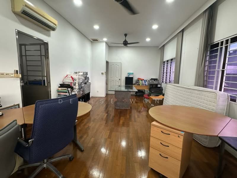 Rumah Teres 2.5 Tingkat untuk Disewa di Sunway Spk (Kuala Lumpur) - Denise Wong - Study - PropertyGuru.com.my
