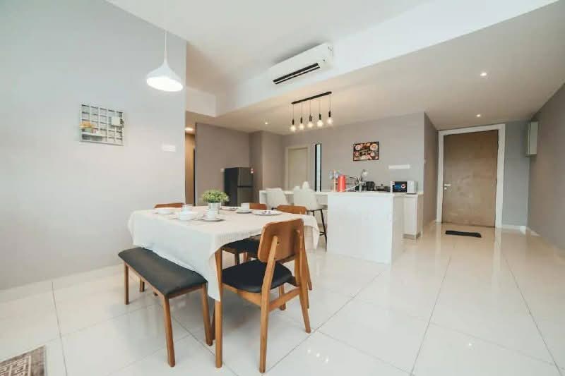Service Residence for Sale at TRELLIS RESIDENCES - Vicky Wong - Dining Room - PropertyGuru.com.my