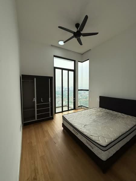Kondominium untuk Dijual di Waltz Residences - Alex Chin - Bedroom - PropertyGuru.com.my