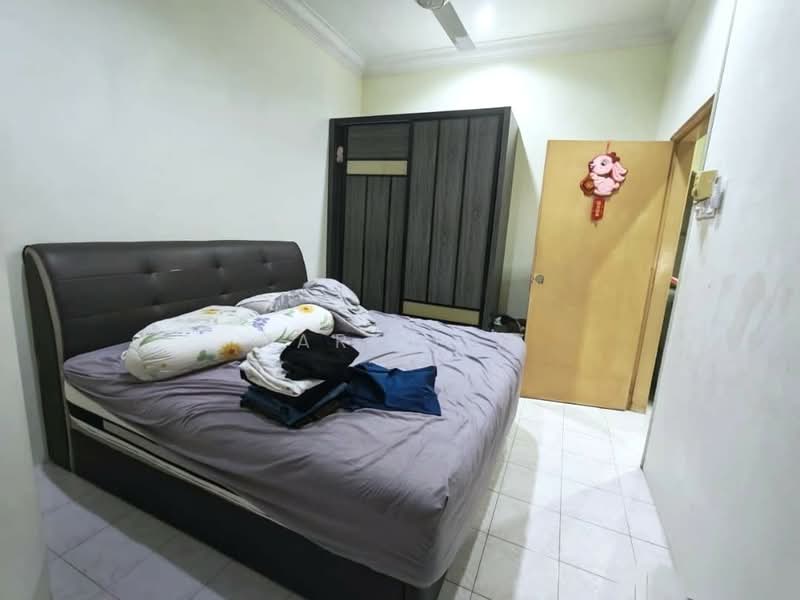 1-storey Terraced House for Sale in Taman Nusa Jaya Mas (Iskandar Puteri (Nusajaya)) - Karl Lim - Bedroom - PropertyGuru.com.my