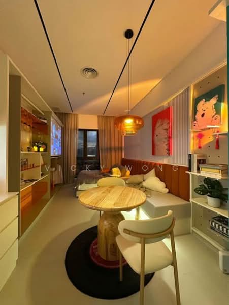 Servis Apartment untuk Dijual di Summer Suites - Residensi Bukit Meldrum - Vicky Wong - Living Room - PropertyGuru.com.my
