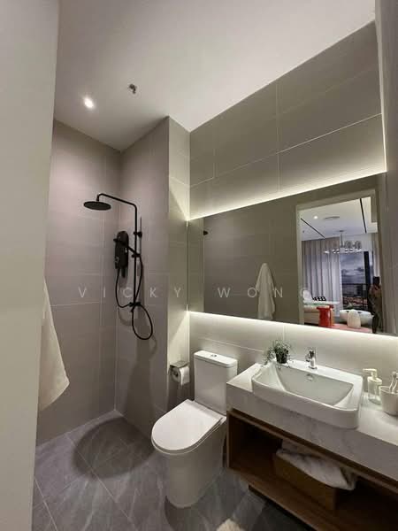 Servis Apartment untuk Dijual di Summer Suites - Residensi Bukit Meldrum - Vicky Wong - Bathroom - PropertyGuru.com.my