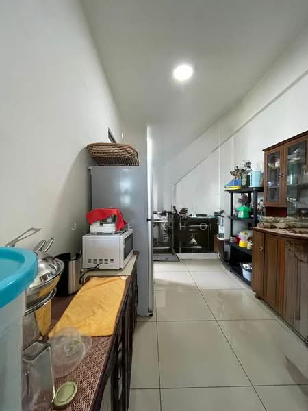 Condominium for Sale at Tree Sparina - Jake Khoo - Kitchen - PropertyGuru.com.my