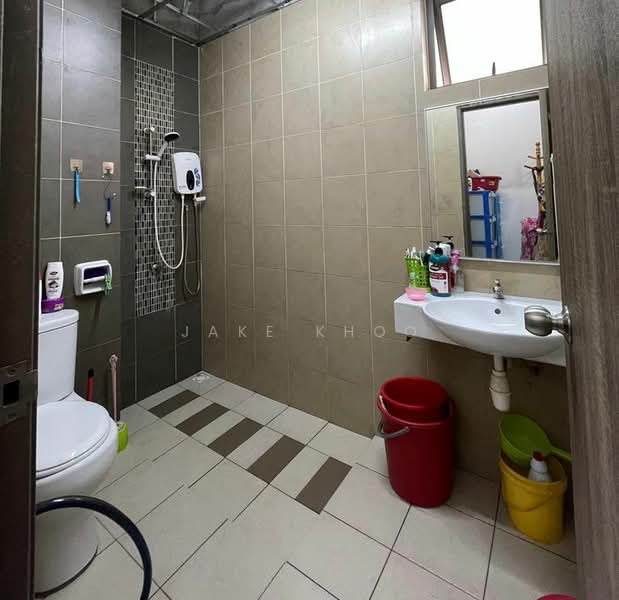 Condominium for Sale at Tree Sparina - Jake Khoo - Bathroom - PropertyGuru.com.my