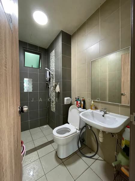Condominium for Sale at Tree Sparina - Jake Khoo - Bathroom - PropertyGuru.com.my