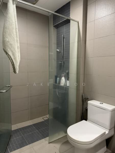 Kondominium untuk Disewa di The Light Collection III - Jake Khoo - Bathroom - PropertyGuru.com.my