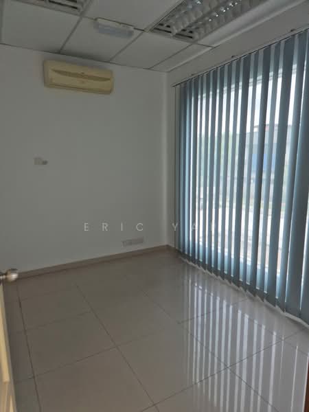 Factory for Rent in Taman Industri Alam Jaya (Puncak Alam) - Eric Yap - Interior - PropertyGuru.com.my