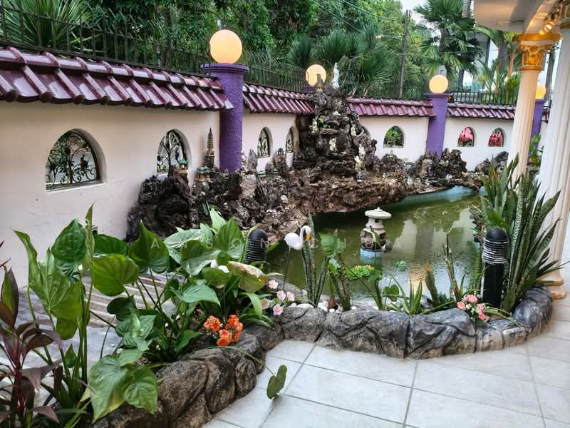 Rumah Teres 2 Tingkat untuk Dijual di Bandar Baru Permas Jaya (Permas Jaya) - Anson Chua - Garden - PropertyGuru.com.my