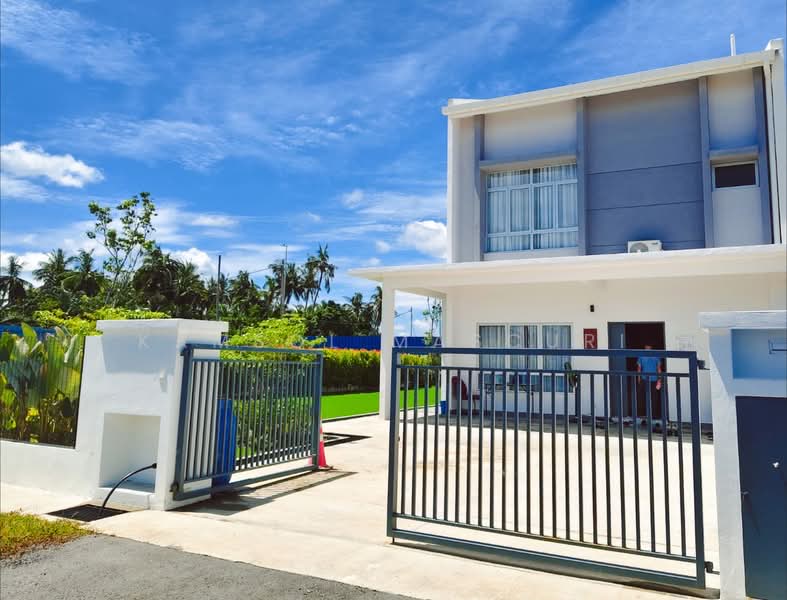 Rumah Teres 2 Tingkat untuk Dijual di Jeram (Selangor) - Kamsol Mascuri - Exterior - PropertyGuru.com.my