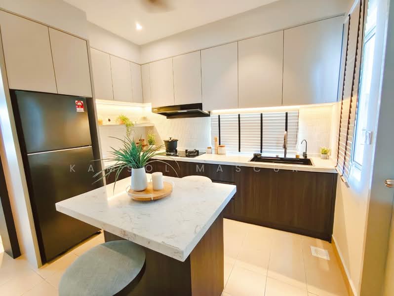 Rumah Teres 2 Tingkat untuk Dijual di Jeram (Selangor) - Kamsol Mascuri - Kitchen - PropertyGuru.com.my