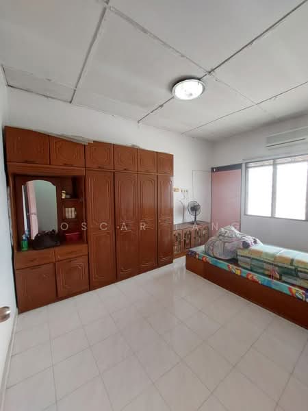Rumah Teres 2 Tingkat untuk Disewa di Taman Saga 2 (Klang) - Oscar Tang - Bedroom - PropertyGuru.com.my