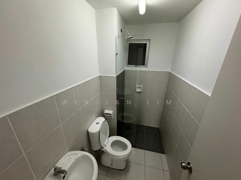 Servis Apartment untuk Disewa di Alanis Residence - Winjian Lim - Bathroom - PropertyGuru.com.my