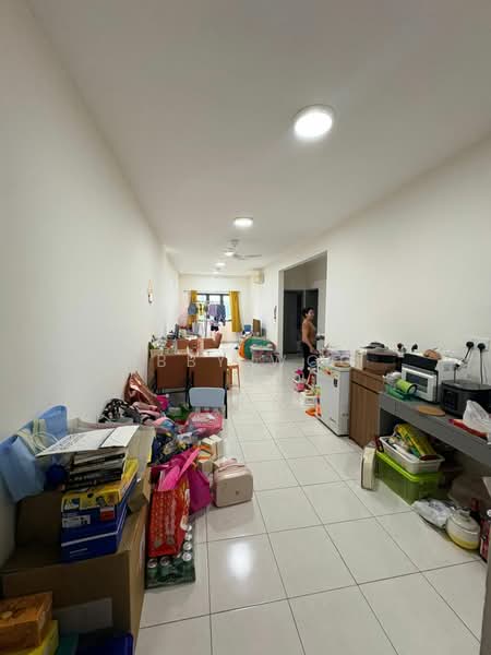 Kondominium untuk Disewa di Embayu - Abby Woo - Living Room - PropertyGuru.com.my