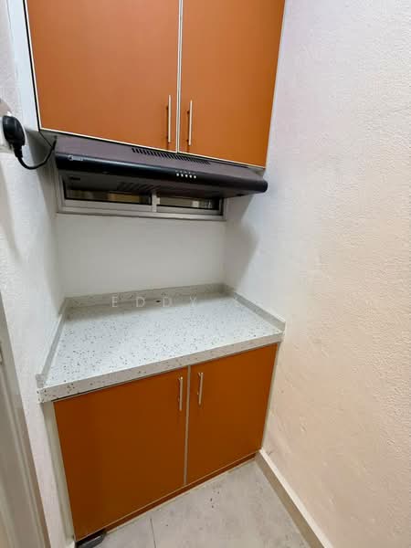 Pangsapuri untuk Disewa di Vista Pinggiran Apartment - Eddy Lee - Kitchen - PropertyGuru.com.my