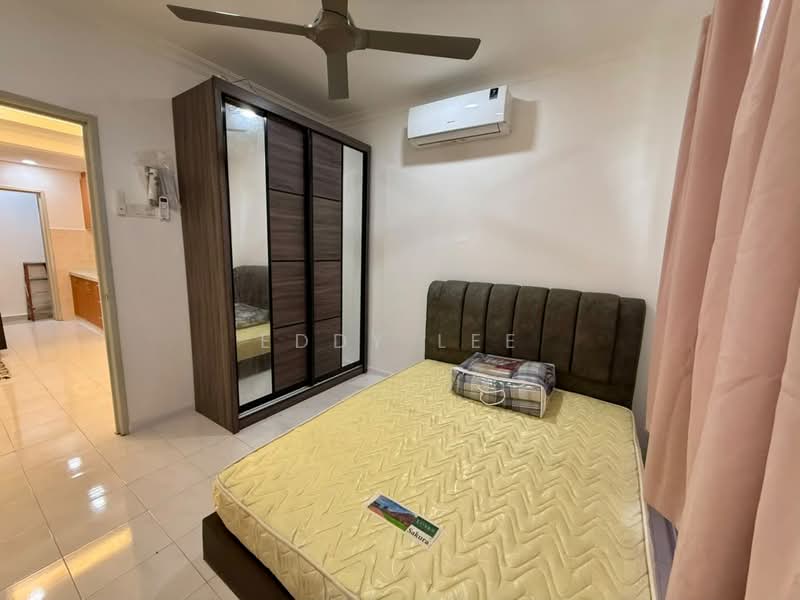 Pangsapuri untuk Disewa di Vista Pinggiran Apartment - Eddy Lee - Bedroom - PropertyGuru.com.my