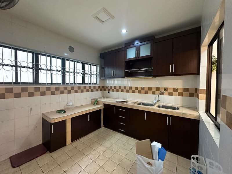 2-storey Terraced House for Sale in Taman Ipoh Timur (Ipoh) - Marcus Seng - Kitchen - PropertyGuru.com.my