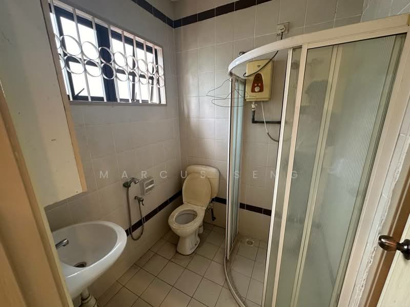 2-storey Terraced House for Sale in Taman Ipoh Timur (Ipoh) - Marcus Seng - PropertyGuru.com.my