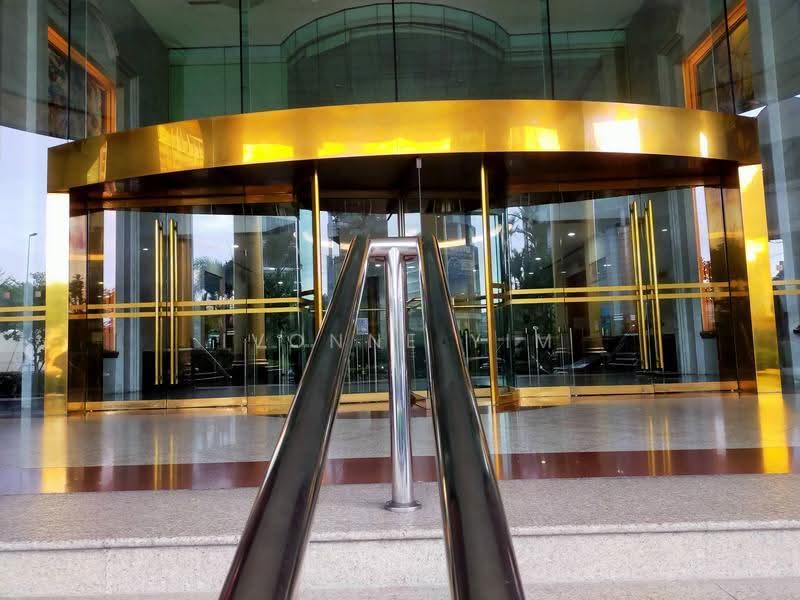 Office for Rent in KLCC (KL City Centre) - Ivonne Yim - Entrance - PropertyGuru.com.my