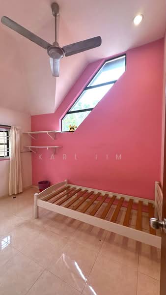 2-storey Terraced House for Sale in Taman Pelangi Indah (Ulu Tiram) - Karl Lim - Bedroom - PropertyGuru.com.my