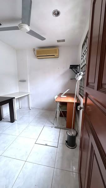 2-storey Terraced House for Sale in Taman Pelangi Indah (Ulu Tiram) - Karl Lim - Study - PropertyGuru.com.my