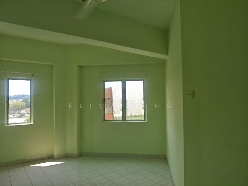 Rumah Flat untuk Dijual di Taman Serdang Perdana - Elisa Fong - Interior - PropertyGuru.com.my