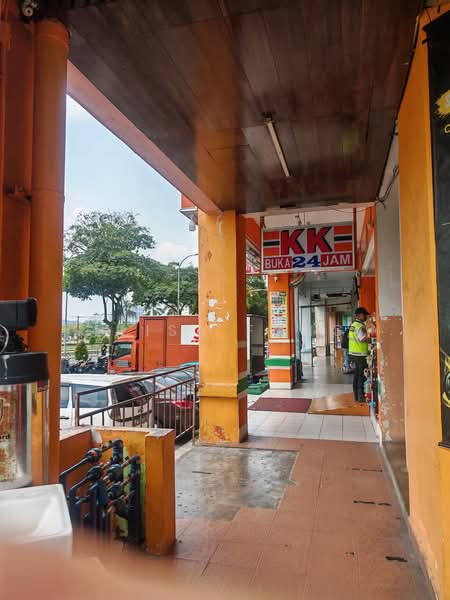 Rumah Flat untuk Dijual di Taman Serdang Perdana - Elisa Fong - Exterior - PropertyGuru.com.my