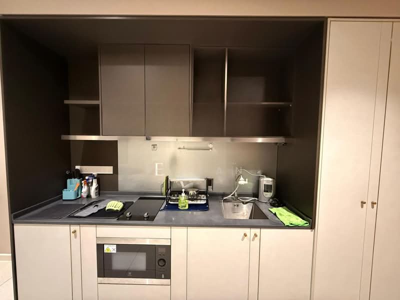 Service Residence for Rent at Millerz Square Serviced Residence - BC TAN - Kitchen - PropertyGuru.com.my