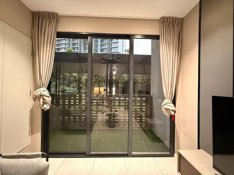 Service Residence for Rent at Millerz Square Serviced Residence - BC TAN - Balcony - PropertyGuru.com.my