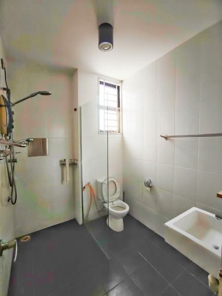 Cluster House for Sale in Johor Bahru (Johor) - Jimmy Ooi - Bathroom - PropertyGuru.com.my