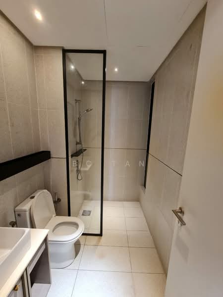 Service Residence for Rent at Millerz Square Serviced Residence - BC TAN - Bathroom - PropertyGuru.com.my