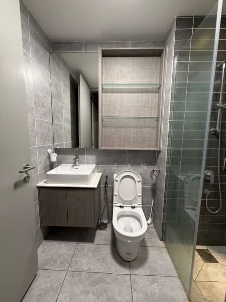 Service Residence for Rent at Millerz Square Serviced Residence - BC TAN - Bathroom - PropertyGuru.com.my
