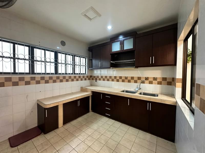 2-storey Terraced House for Sale in Taman Ipoh Permai (Ipoh) - Amie Chong - Kitchen - PropertyGuru.com.my