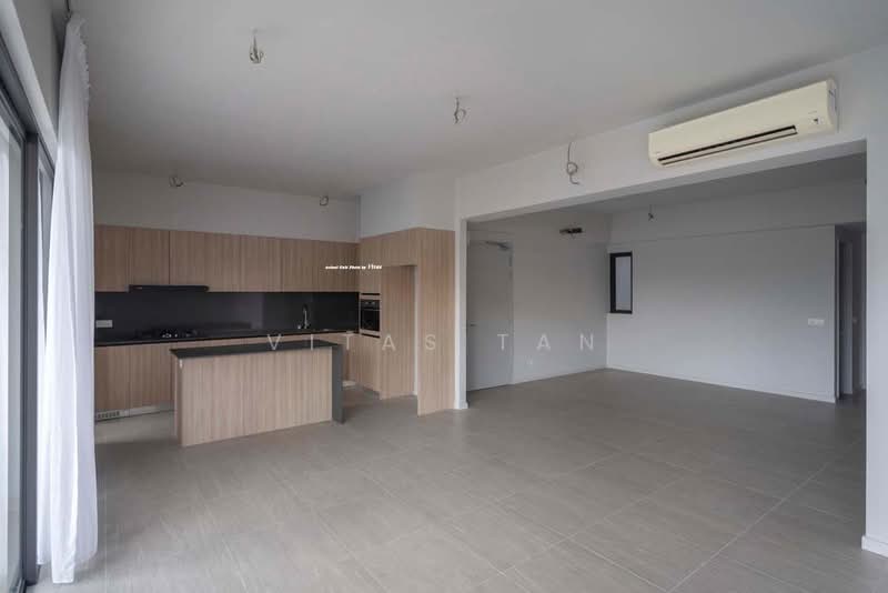 Condominium for Sale at Utamara Boutique Residences - Vitas Tan - Kitchen - PropertyGuru.com.my