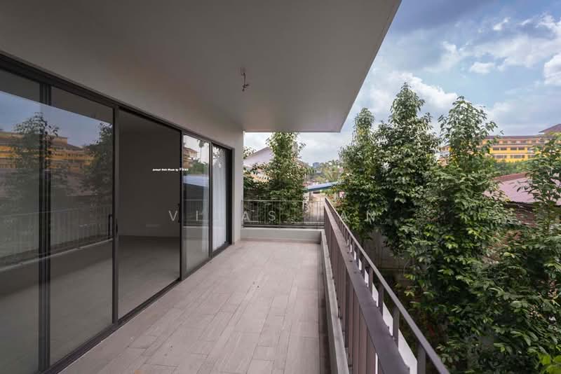 Condominium for Sale at Utamara Boutique Residences - Vitas Tan - Balcony - PropertyGuru.com.my