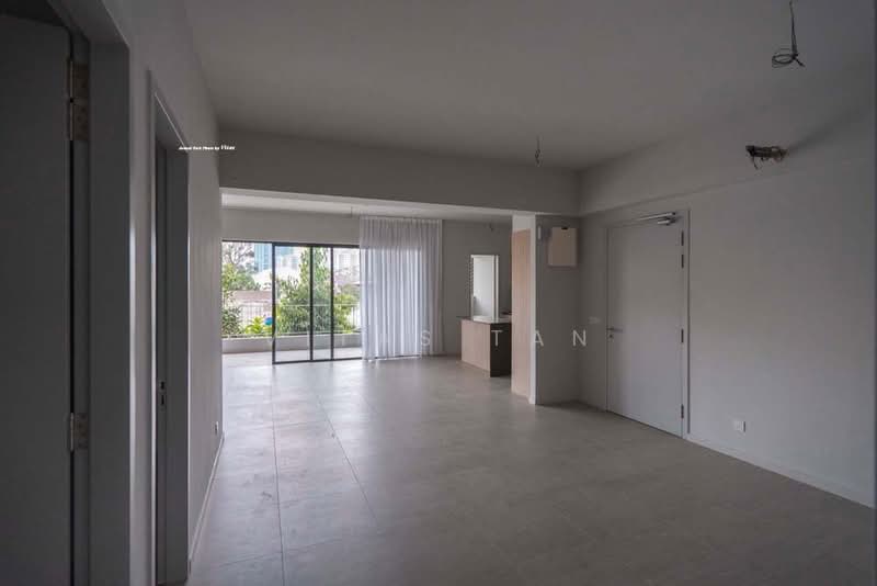 Condominium for Sale at Utamara Boutique Residences - Vitas Tan - Balcony - PropertyGuru.com.my