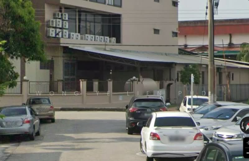 1-storey Terraced House for Sale in Klang (Selangor) - Wong Ye Lien PhD - Exterior - PropertyGuru.com.my