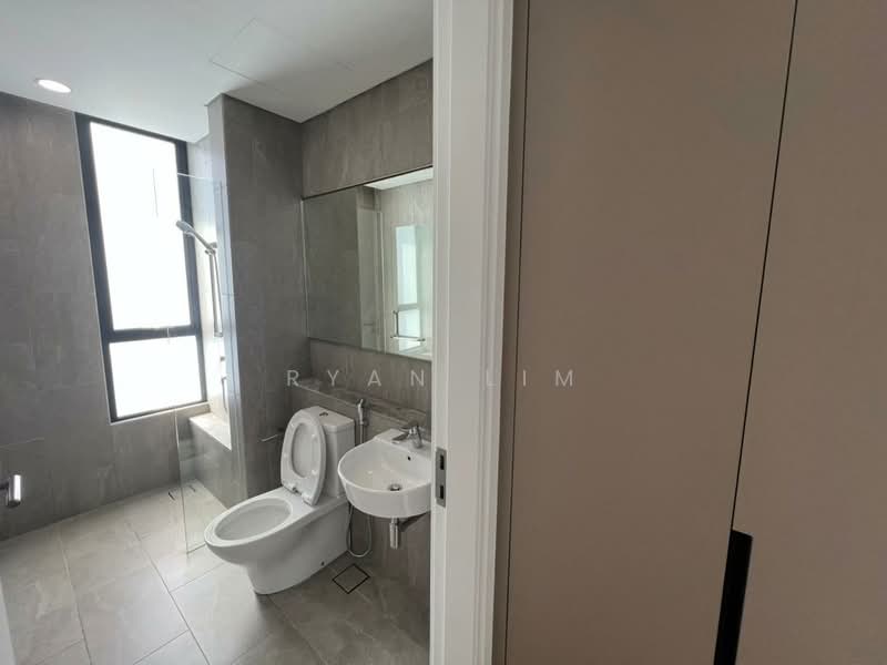 Condominium for Sale at Residensi Ampang Tengah 6 (AT 6) - Ryan Lim - Bathroom - PropertyGuru.com.my