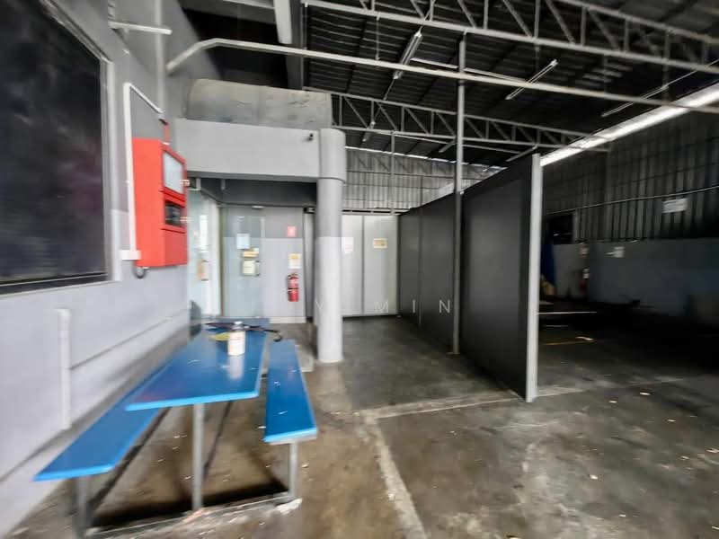 Factory for Rent in Taman Desa Cemerlang (Ulu Tiram) - Joy Min - Interior - PropertyGuru.com.my