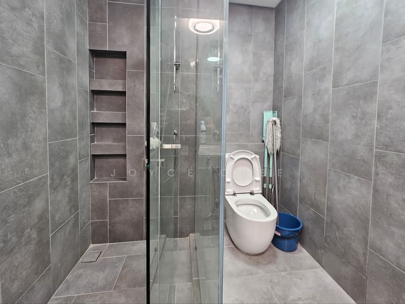 Servis Apartment untuk Disewa di Ativo Suites @ Damansara Avenue - Joyce Chee - Bathroom - PropertyGuru.com.my