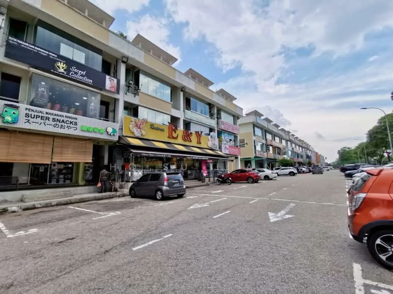 Shop for Sale in Bandar Saujana Putra (Tanjong Duabelas) - Ho Su Jian - Exterior - PropertyGuru.com.my