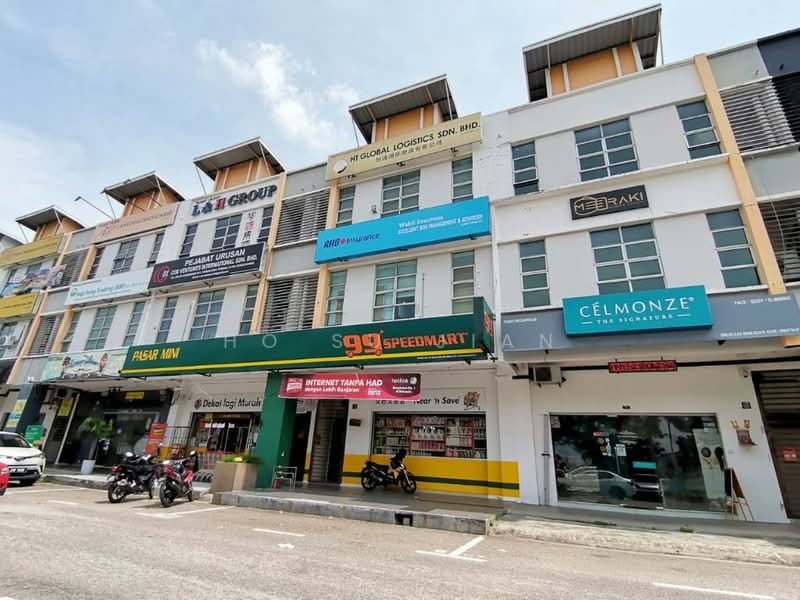 Shop for Sale in Bandar Saujana Putra (Tanjong Duabelas) - Ho Su Jian - Exterior - PropertyGuru.com.my
