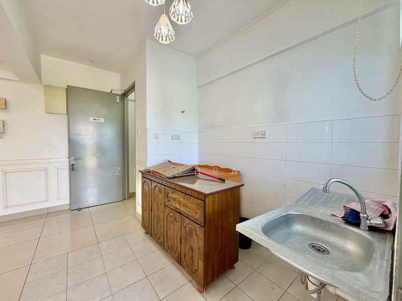 Apartment for Sale at Putra 1 - Azli Ibrahim - Kitchen - PropertyGuru.com.my