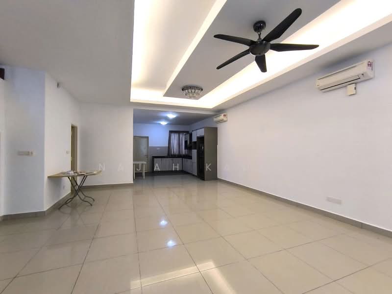 Rumah Teres 3 Tingkat untuk Disewa di Cyberjaya (Selangor) - Najah Kadir - Living Room - PropertyGuru.com.my