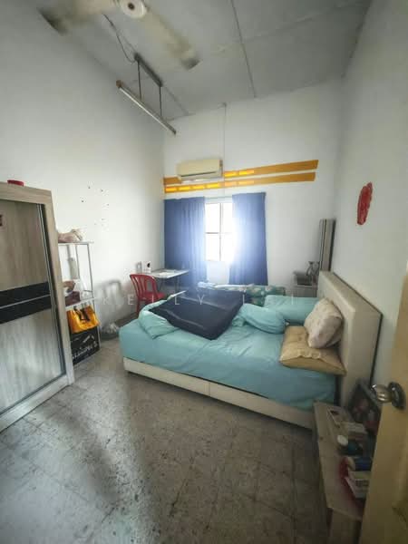 1-storey Terraced House for Sale in Kepong Baru (Kepong) - Kelly Lai - Bedroom - PropertyGuru.com.my