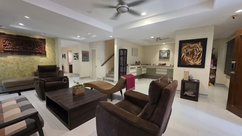 Rumah Teres 2 Tingkat untuk Dijual di Ara Damansara (Selangor) - Celine Chin - Living Room - PropertyGuru.com.my