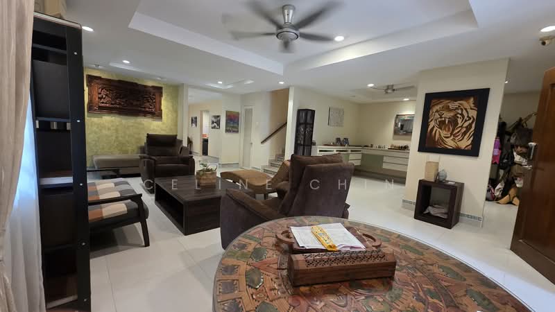Rumah Teres 2 Tingkat untuk Dijual di Ara Damansara (Selangor) - Celine Chin - Living Room - PropertyGuru.com.my